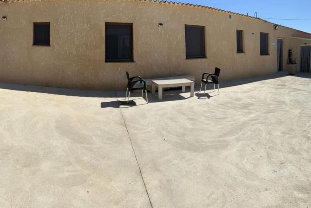 Villa Rural Con Amplia Piscina Campillo de Altobuey Екстер'єр фото