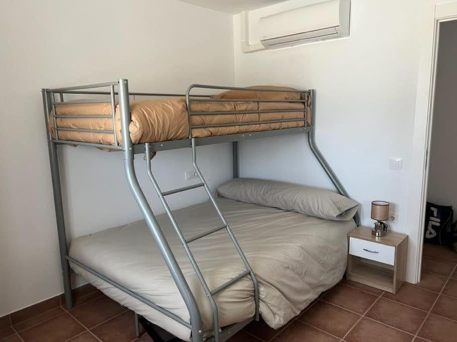 Villa Rural Con Amplia Piscina Campillo de Altobuey Екстер'єр фото